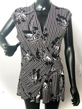 Anthropologie Women's Knit Peplum Sleeveless Pullover Top , Size L Like N